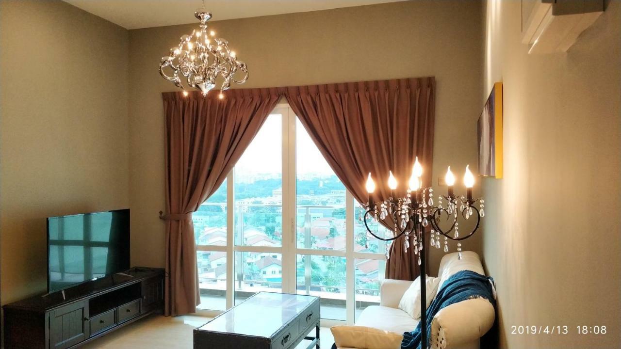 The Tri Tower @johor Bahru Apartment *